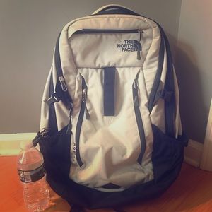 The North Face Router - BRAND NEW CONDITION!